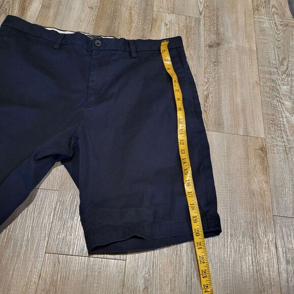 Banana Republic Aiden Short Classic Fit 9" Inseam Chino Shorts Men's Size 36 - Picture 5 of 8